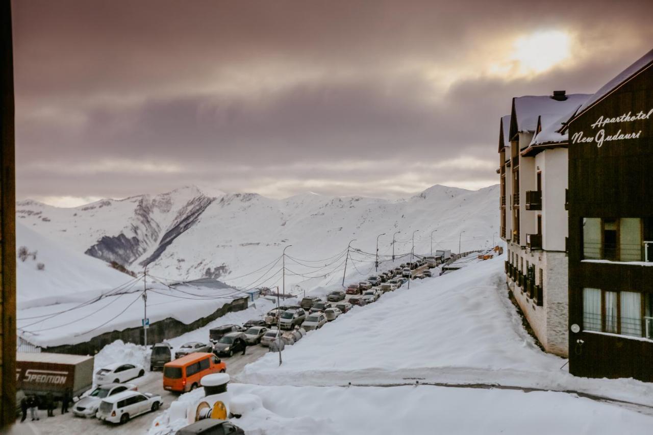 Tedy'S Apartments In New Gudauri Exterior photo